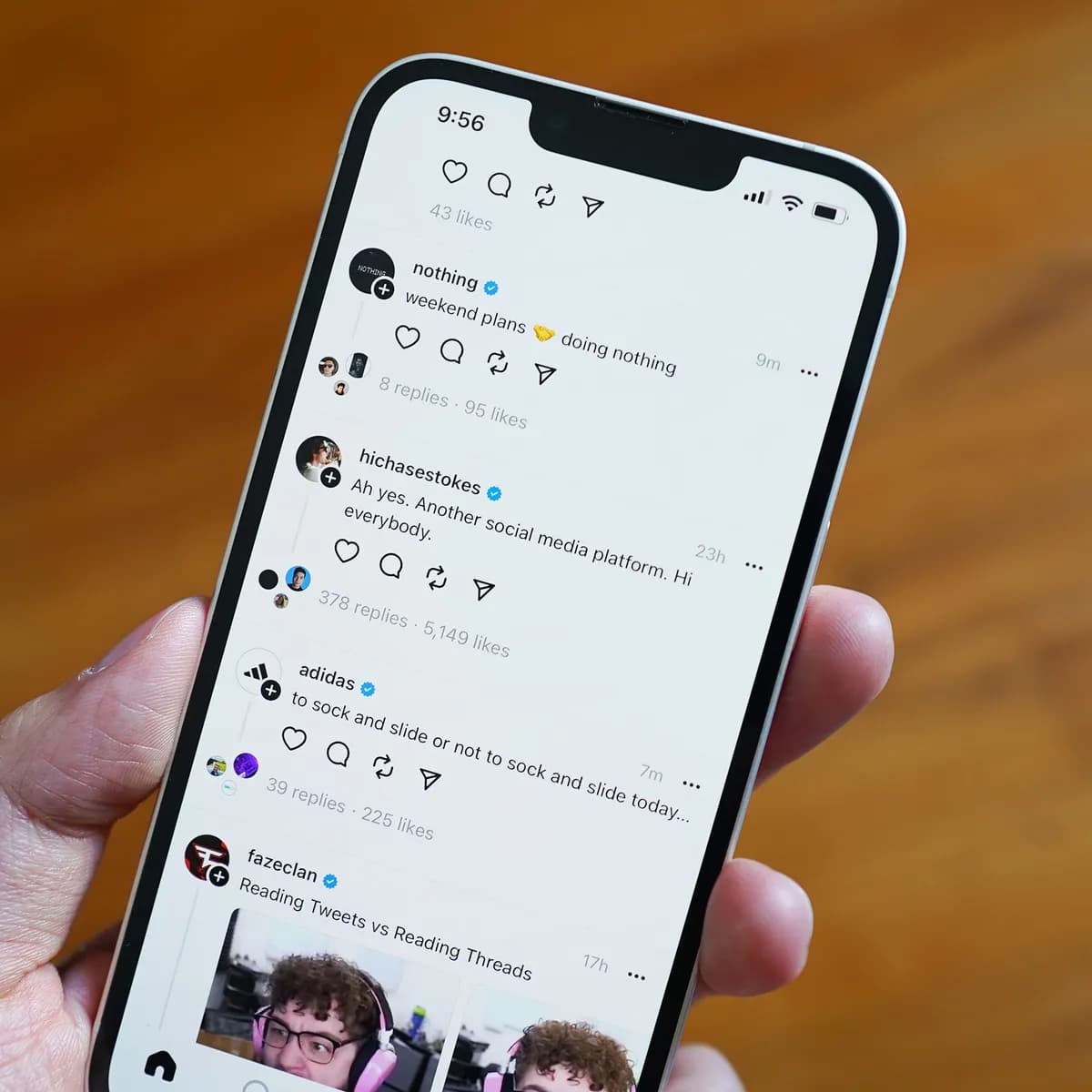 Threadsとは何か？